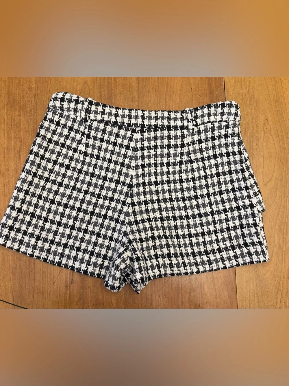 Zara Houndstooth Tweed Mini Skort B/W/G | Quiet Luxury Preppy Clueless Chic | M